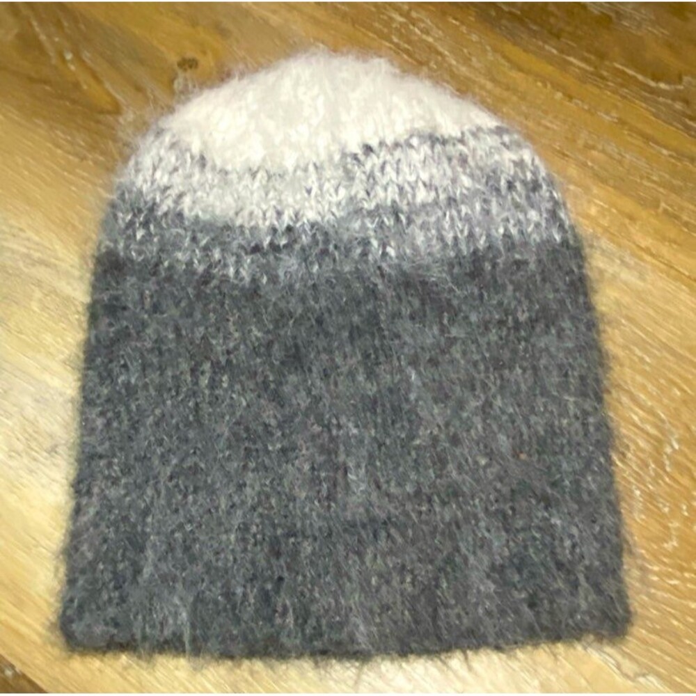 Anthropologie Beanie NWOT